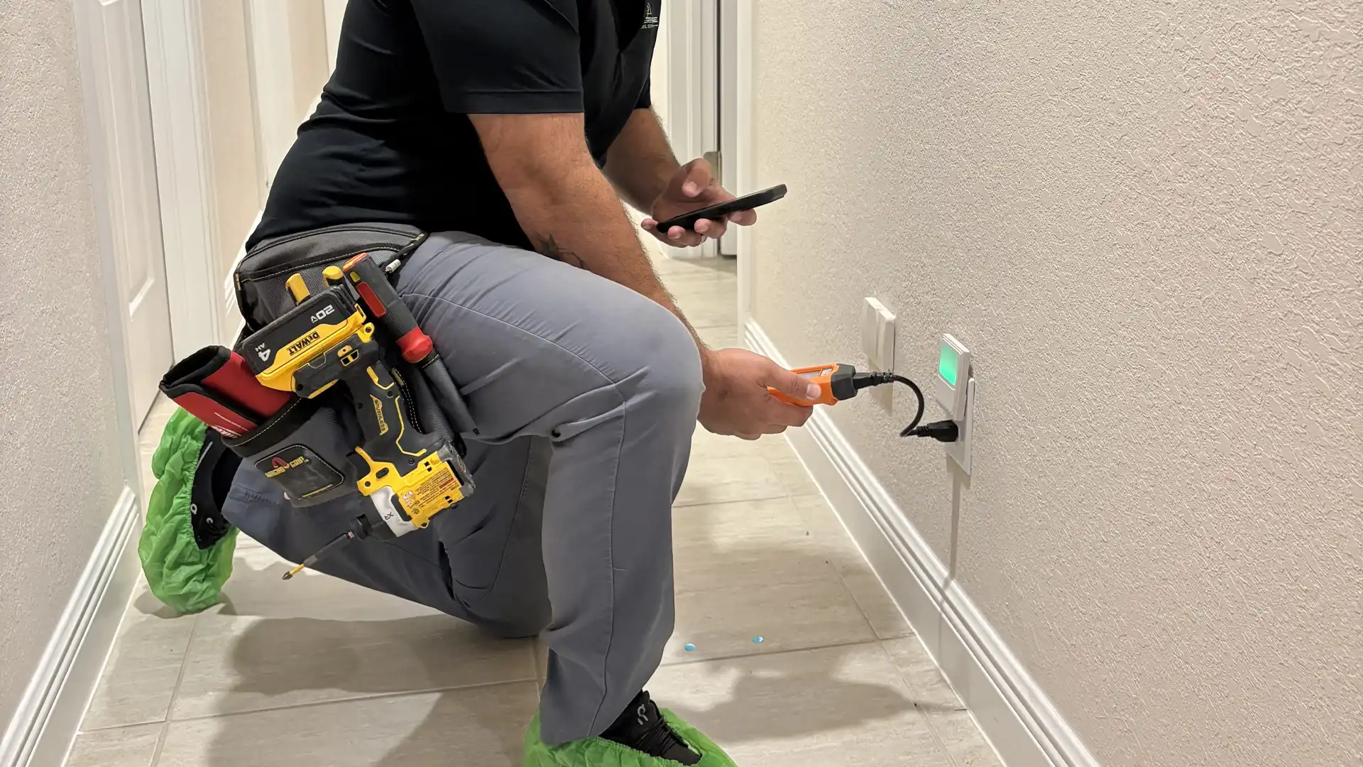 Electrician Services Dubai